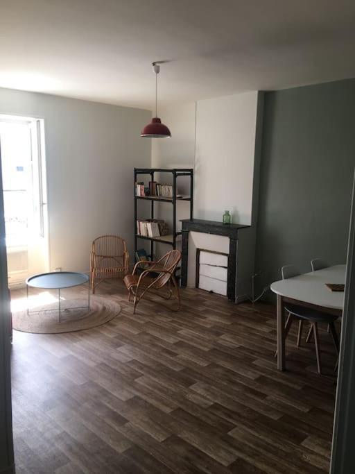 Appartement Avec Parking Proche Cathedrale 博格斯 外观 照片