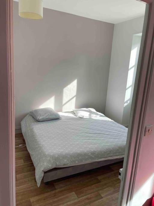 Appartement Avec Parking Proche Cathedrale 博格斯 外观 照片
